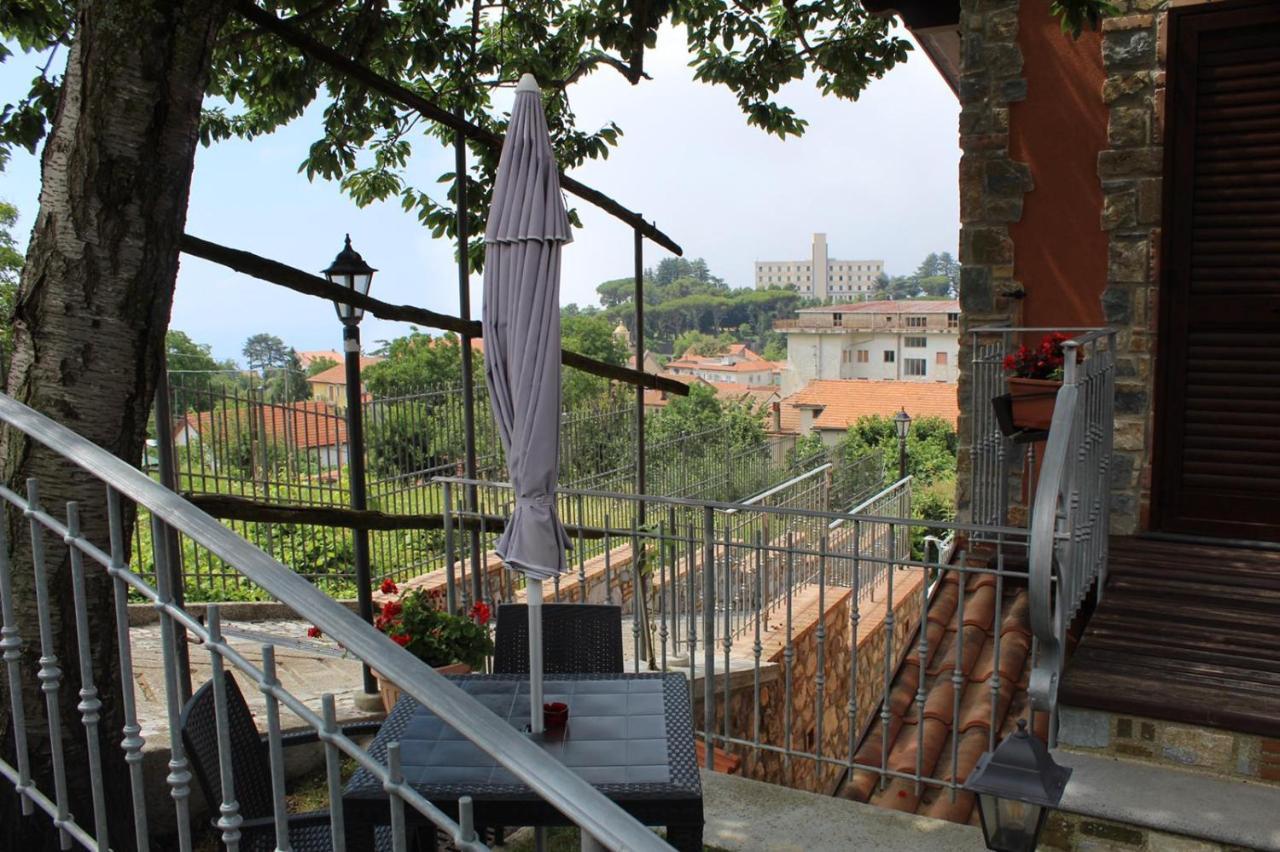 The Chalet, Guest House Agerola Buitenkant foto